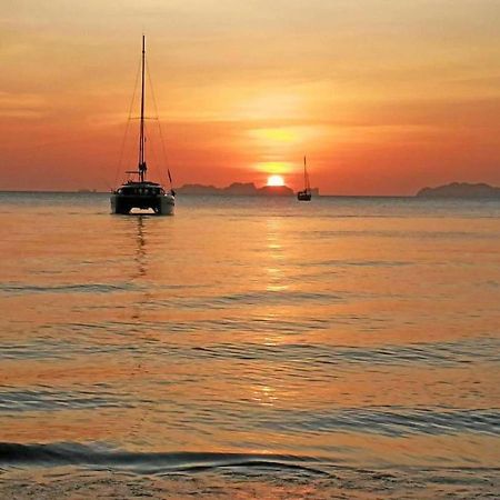 Koh Jum Delight Beach Eksteriør bilde