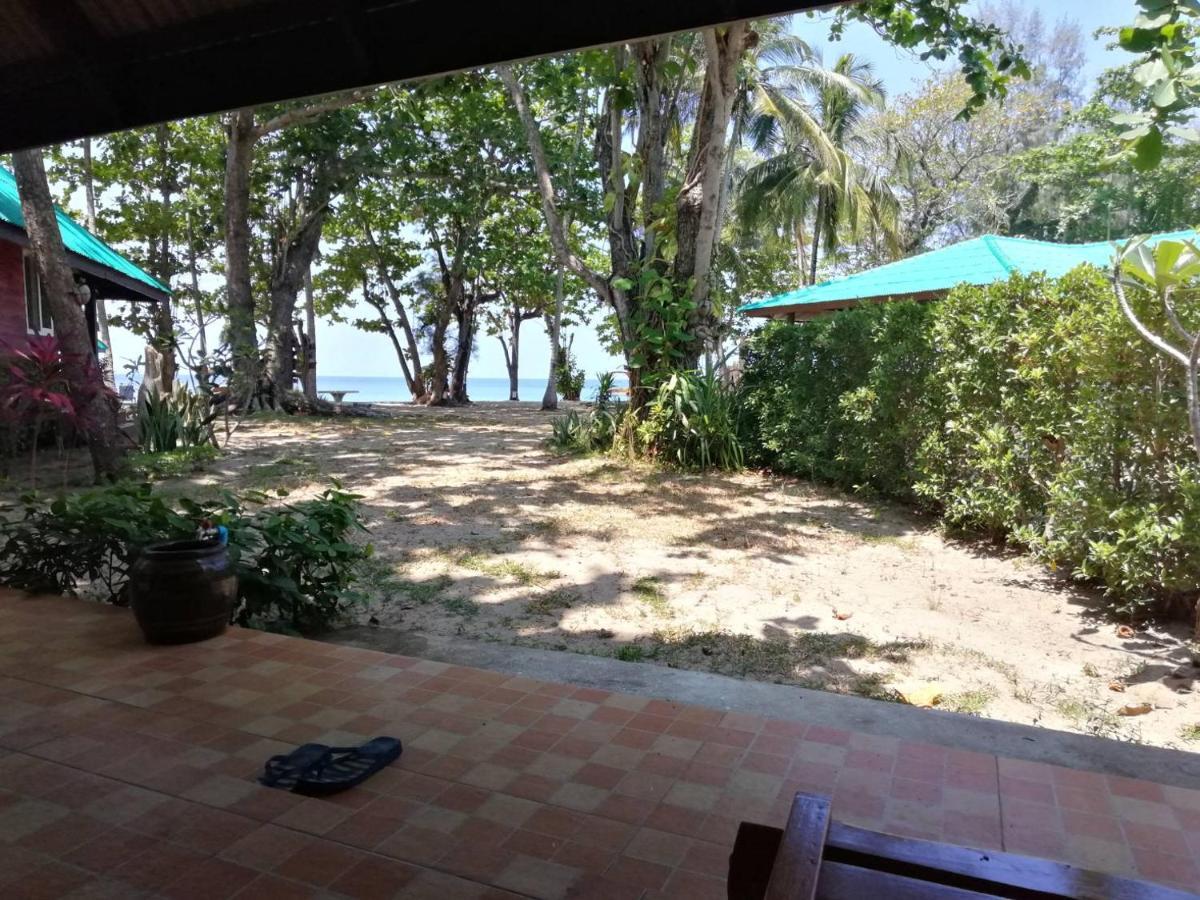 Koh Jum Delight Beach Eksteriør bilde