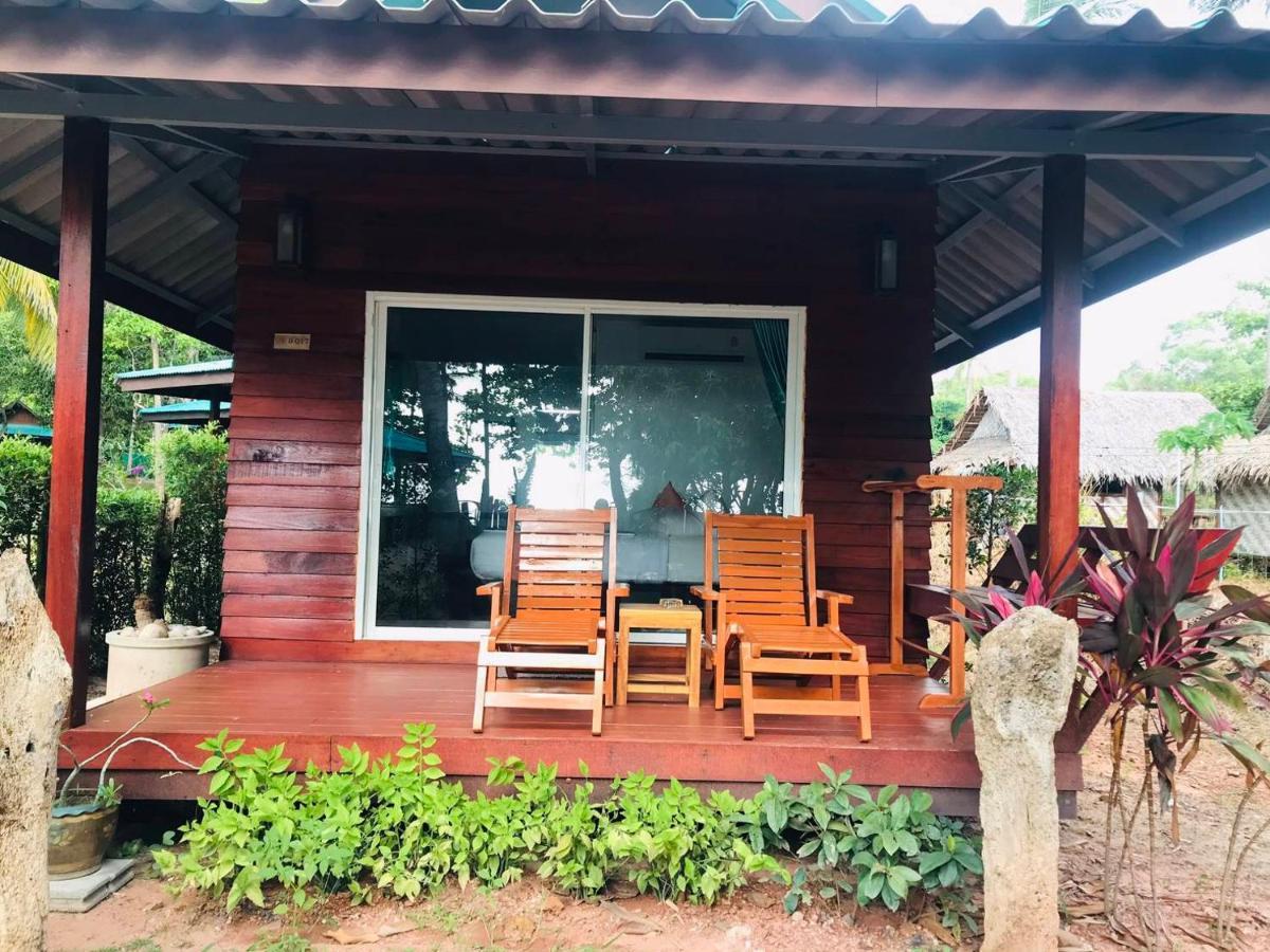 Koh Jum Delight Beach Eksteriør bilde