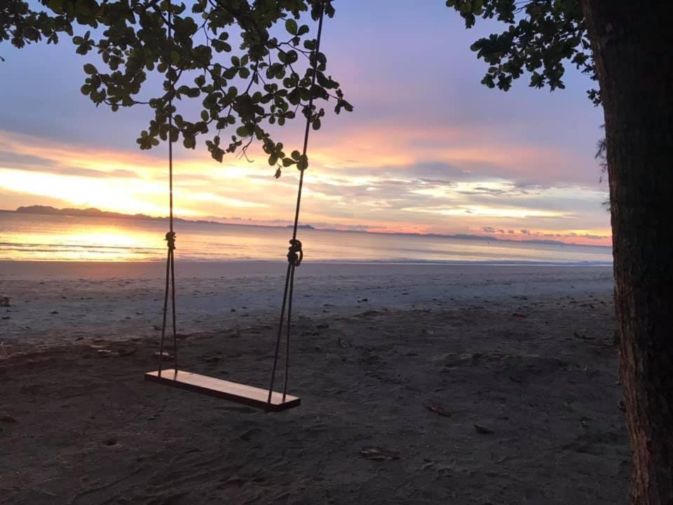 Koh Jum Delight Beach Eksteriør bilde